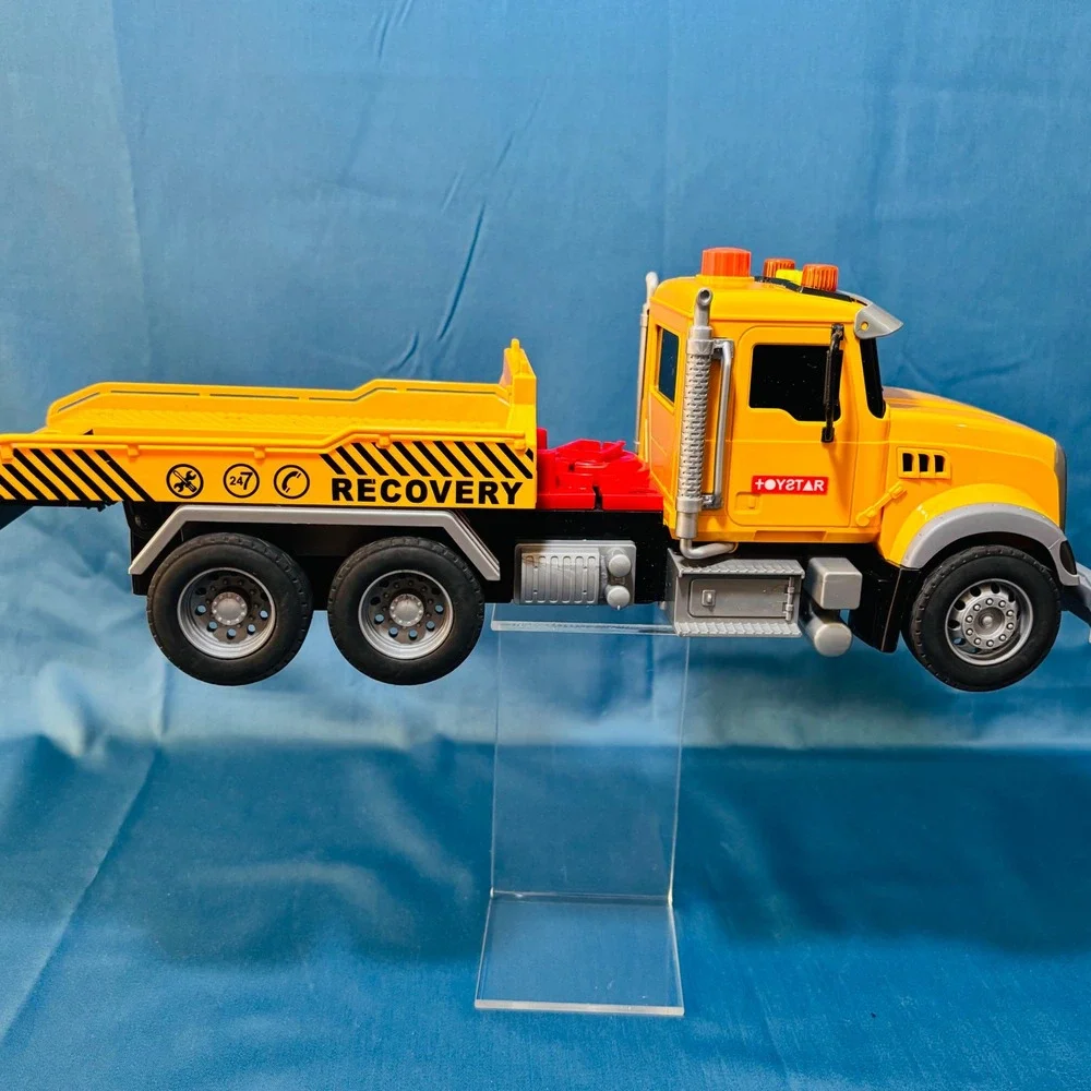 Large Toy Recovery Tow Truck Flatbed 6-Wheel Vehicle Lights Untested